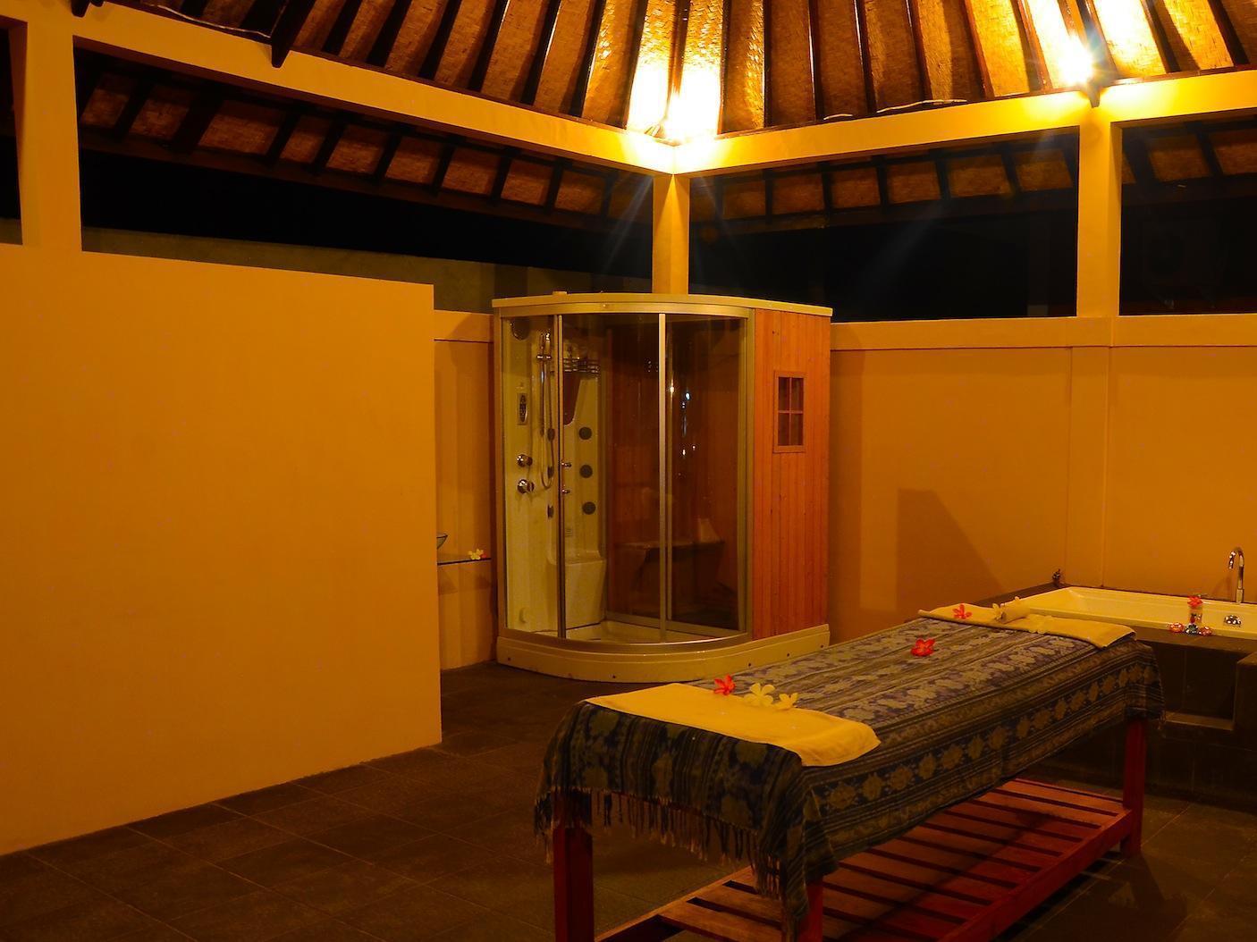 Bali Au Naturel Beach Resort - Adults Only Julah Exterior photo